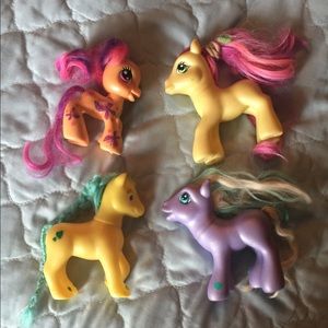 4 my little pony toys